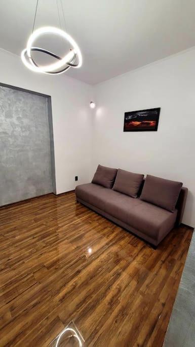 Modern Studio At Unirii Bukarest Eksteriør billede